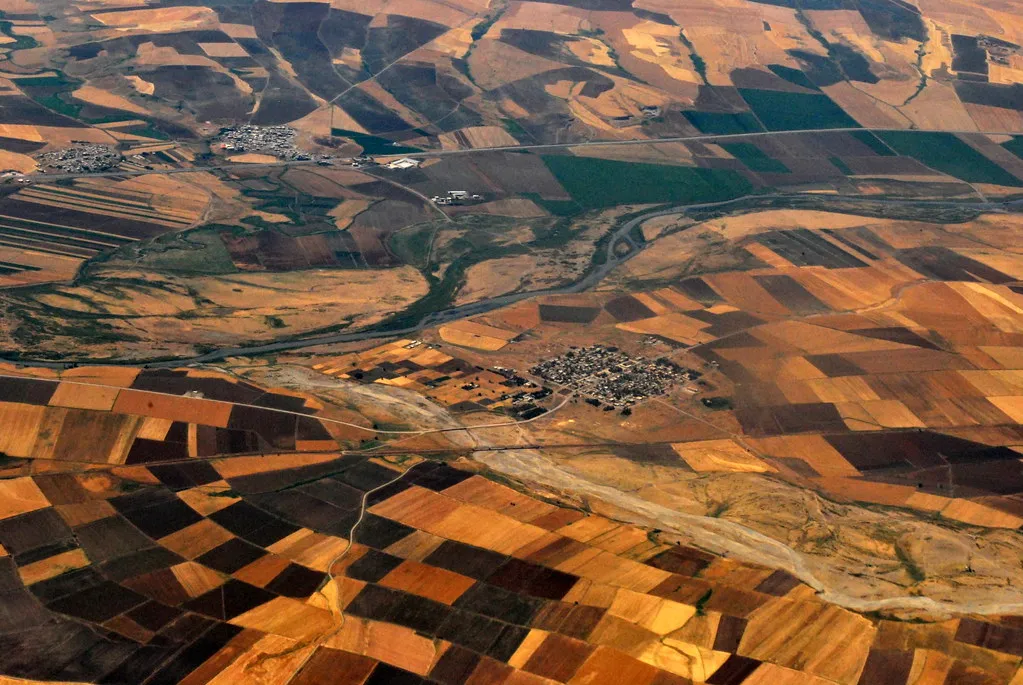 زمین ملی