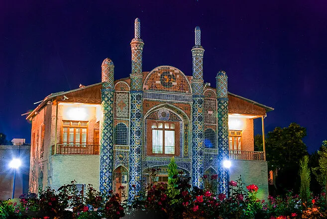 نعل وارونه توسعه نمادی از بجنورد
