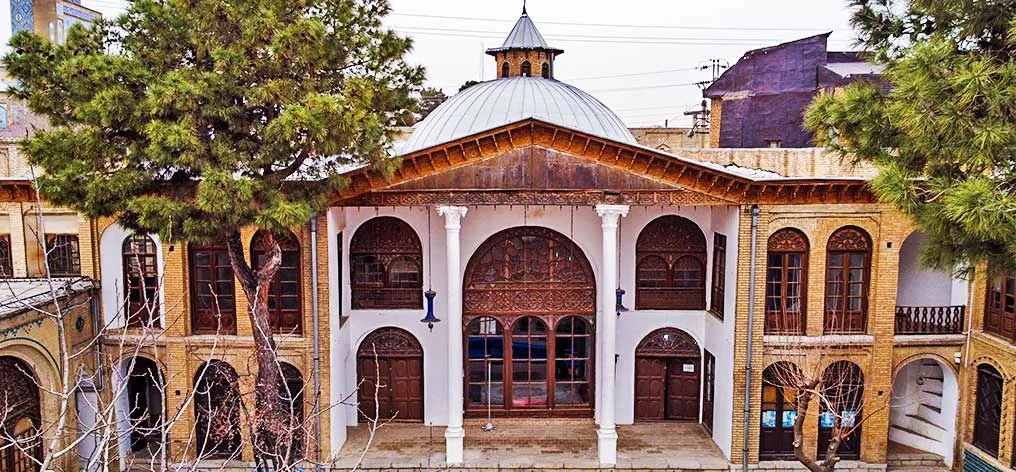 آشنایی با شهر کرمانشاه تکیه بیگلربیگی