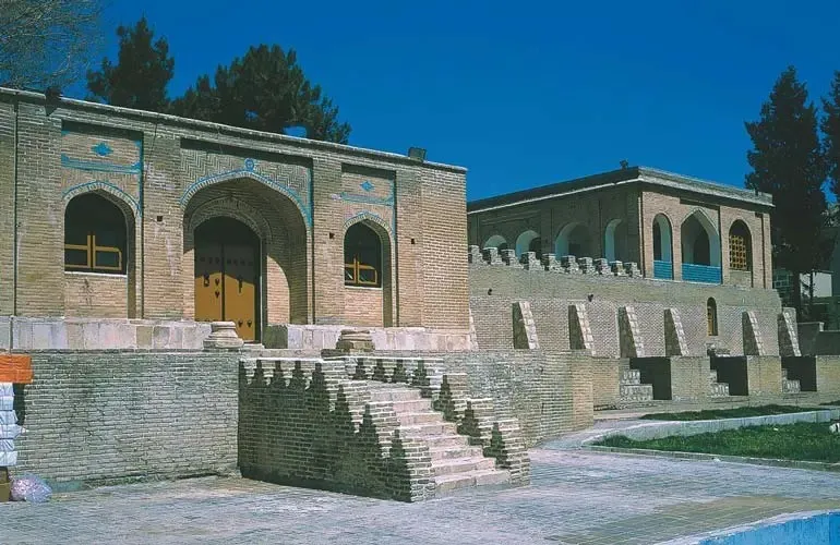 استان ایلام ؛ عروس زاگرس Castle Vali 18_11zon