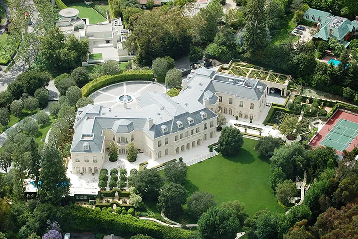 Spelling Manor (The Manor)