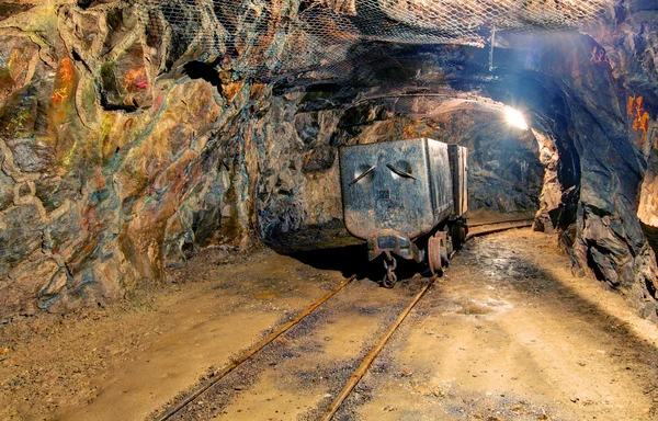 تونل های معدنی