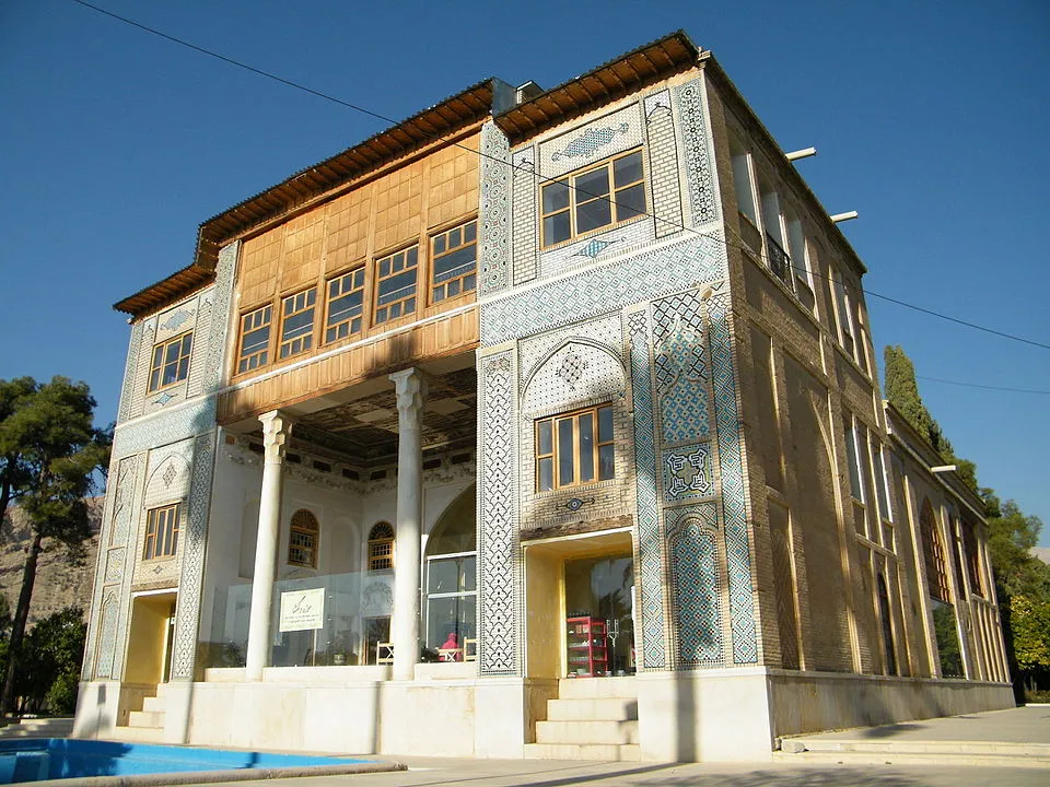 آشنایی با شهر شیراز باغ دلگشا