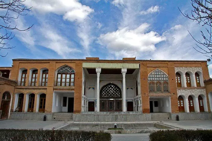 استان کردستان: سرزمین رقص و آواز عمارت وکیل الملک