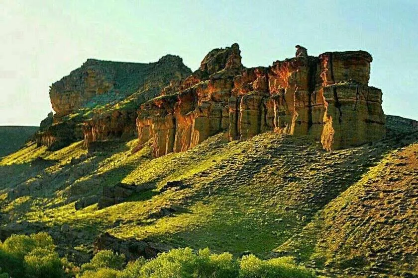 استان کردستان: سرزمین رقص و آواز قلعه قمچقای