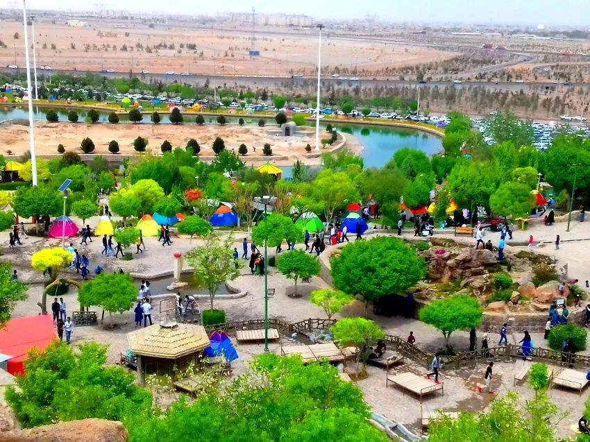 آشنایی با شهر یزد پارک کوهستان یزد