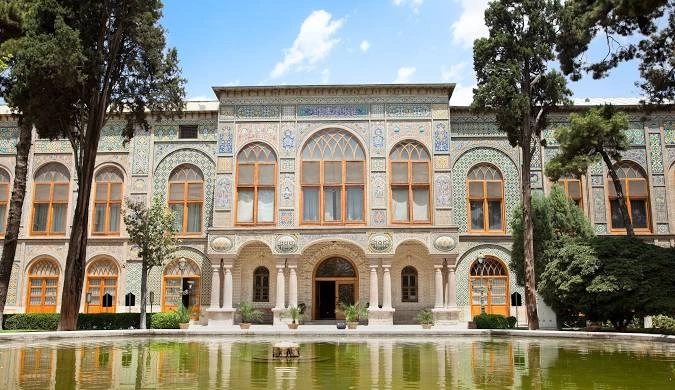 آشنایی با شهر تهران کاخ گلستان