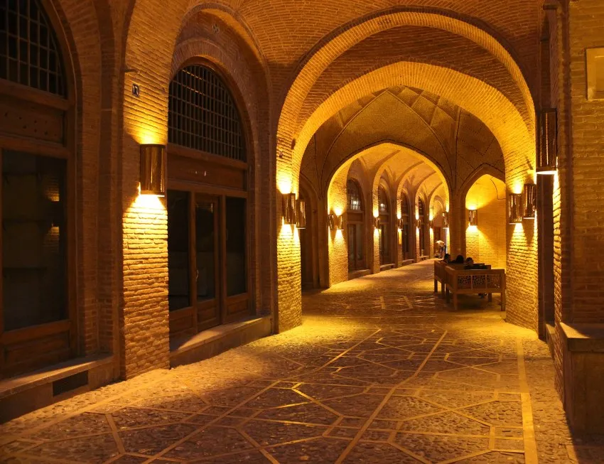 آشنایی با شهر قزوین کاروانسرای سعدالسلطنه