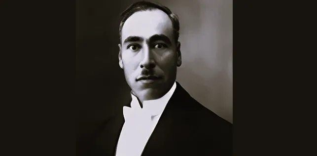کریم طاهرزاده بهزاد (Karim Taherzadeh Behzad)